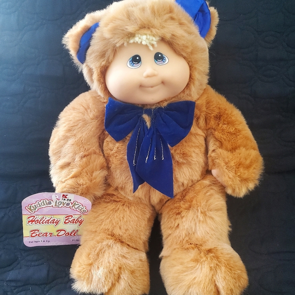 Vintage Kmart kuddle love kids holiday birthday year 1998 bear